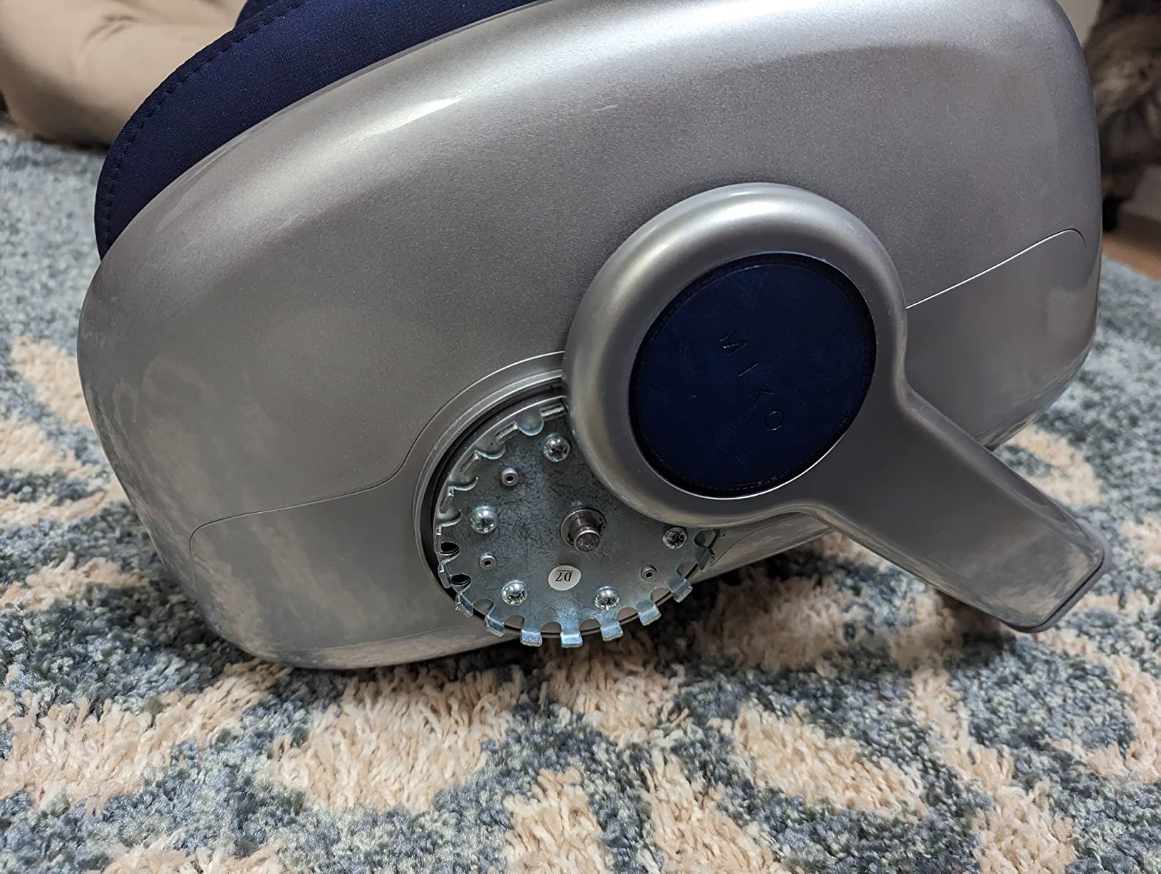 MIKO Shiatsu Foot Massager for Circulation & Pain Relief - Deep Tissue Kneading, Heat Therapy for Plantar Fasciitis, Neuropathy, Diabetics - Fits Up to Size 15 customer photo 2