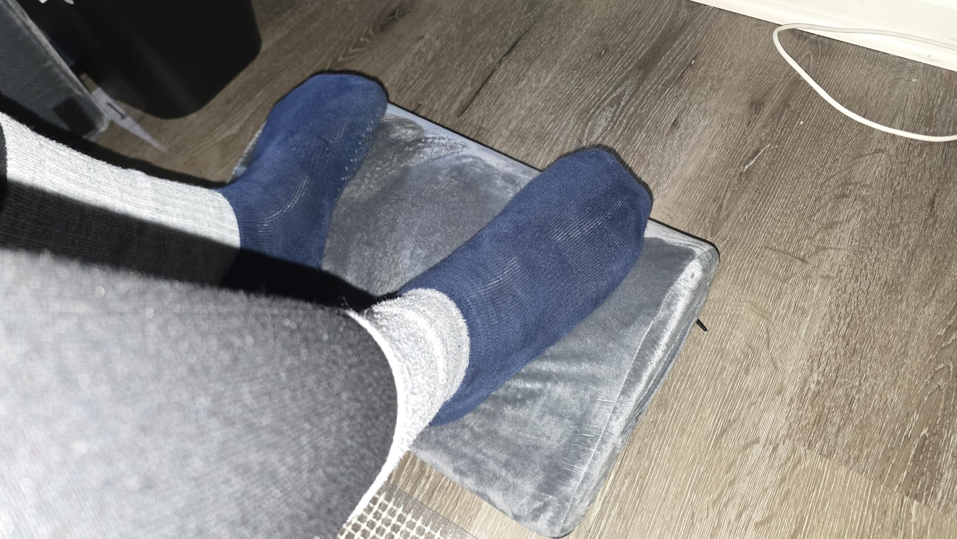 ComfiLife Foot Rest for Under Desk at Work - Adjustable Height Memory Foam Foot Stool for Office Chair & Gaming Chair - Ergonomic Footrest customer photo 1