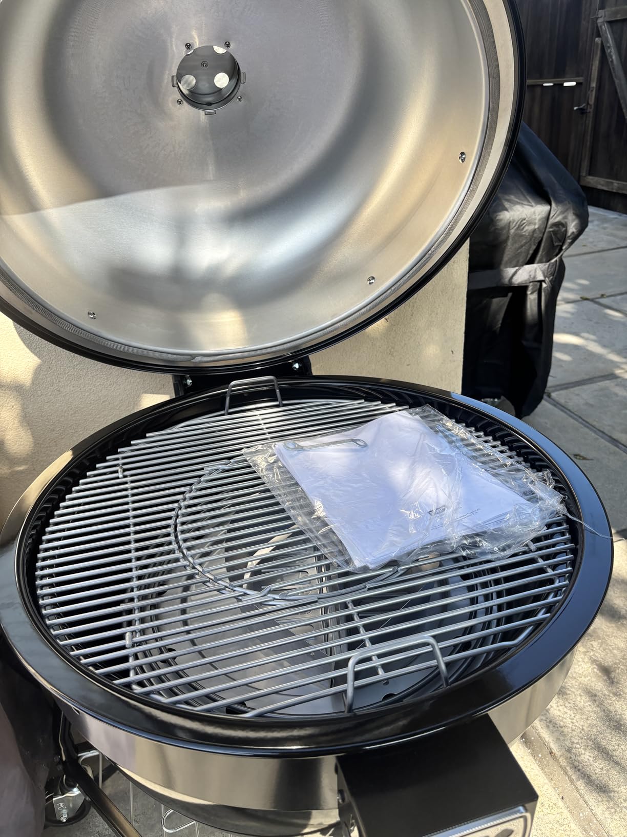 Weber Summit Kamado E6 Charcoal Grill, Dual-Walled Insulated Steel Kamado with 24