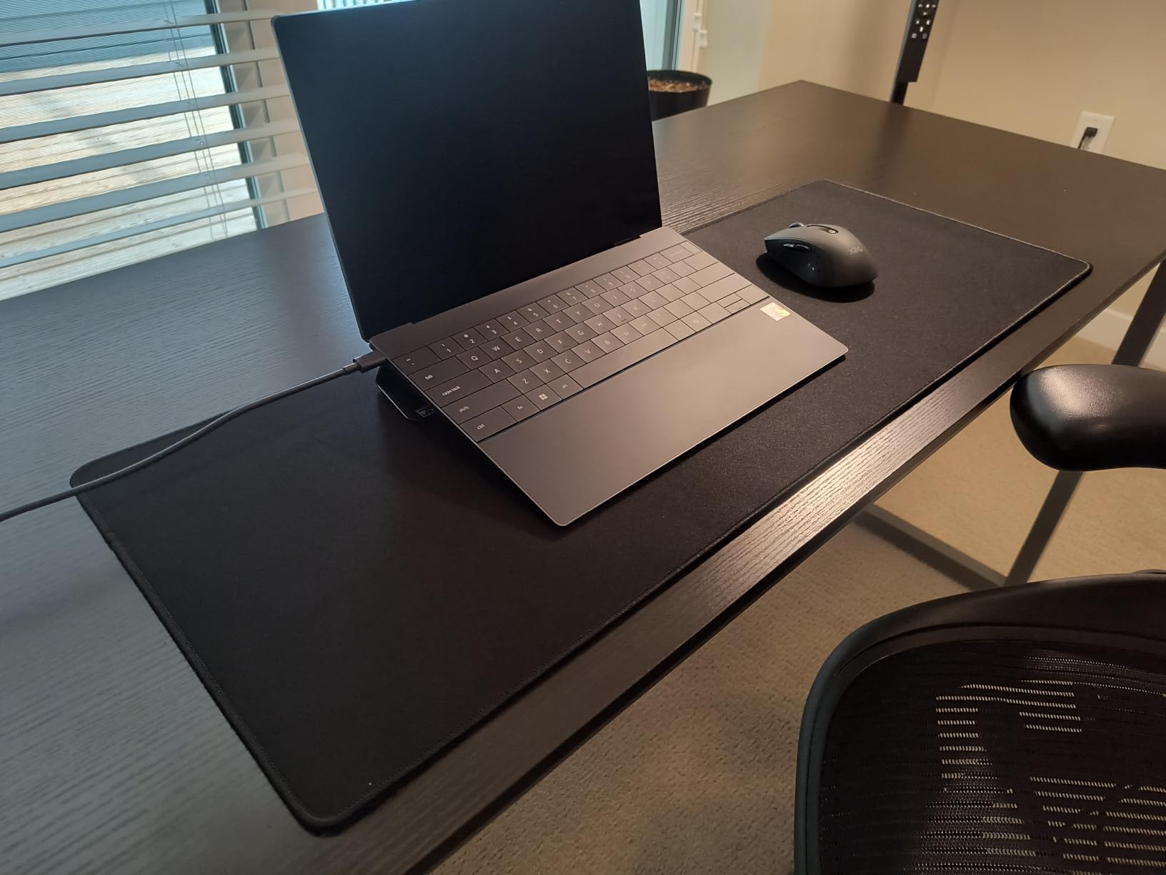 KTRIO RGB Large Gaming Mouse Pad Desk Mat, Superior Micro-Weave Cloth for Precise Mouse Control, Non-Slip Rubber Base, Stitched Edges, Water-Resistant, for Gamer, Office & Home, 31.5 x 11.8 in customer photo 1