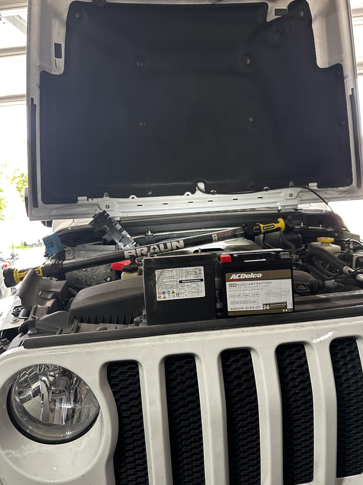 ACDelco Gold AUX14-200 (88866185) 36 Month Warranty Auxiliary AGM 200 CCA Battery customer photo 1