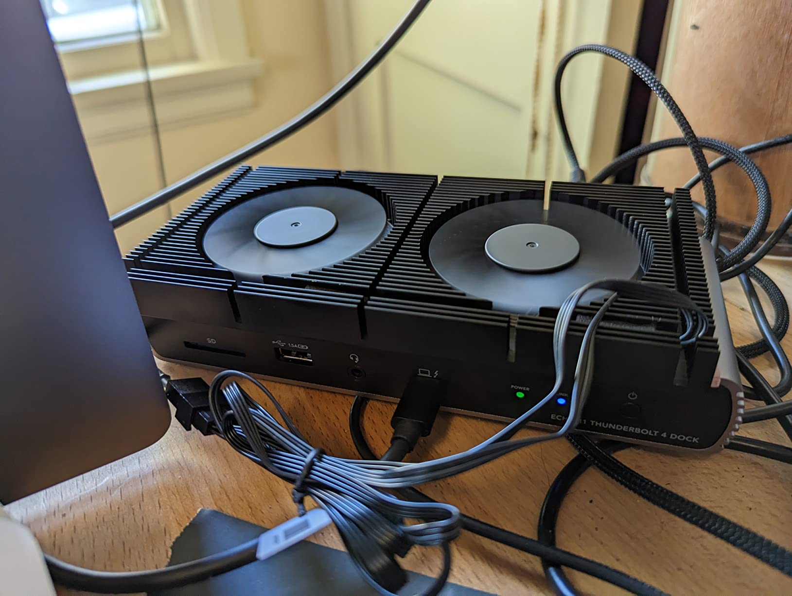Sonnet Echo 11 Thunderbolt 4 Dock customer photo 2