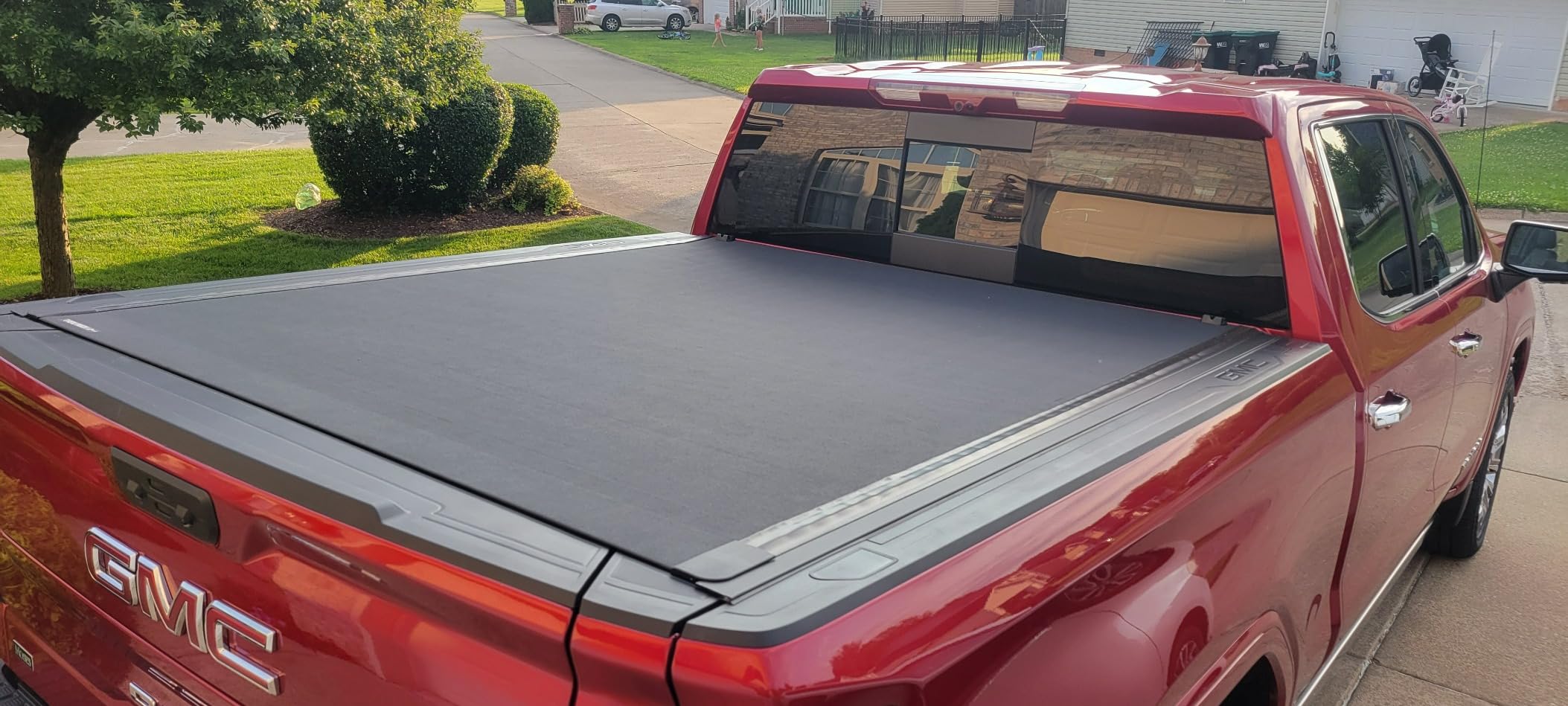 RealTruck BAK Revolver X4s Hard Rolling Truck Bed Tonneau Cover | 80130 | Fits 2019-2026 Chevy/GMC Silverado/Sierra, Works w/MultiPro/Flex Tailgate (w/o fit Carbon Pro Bed) 5' 10