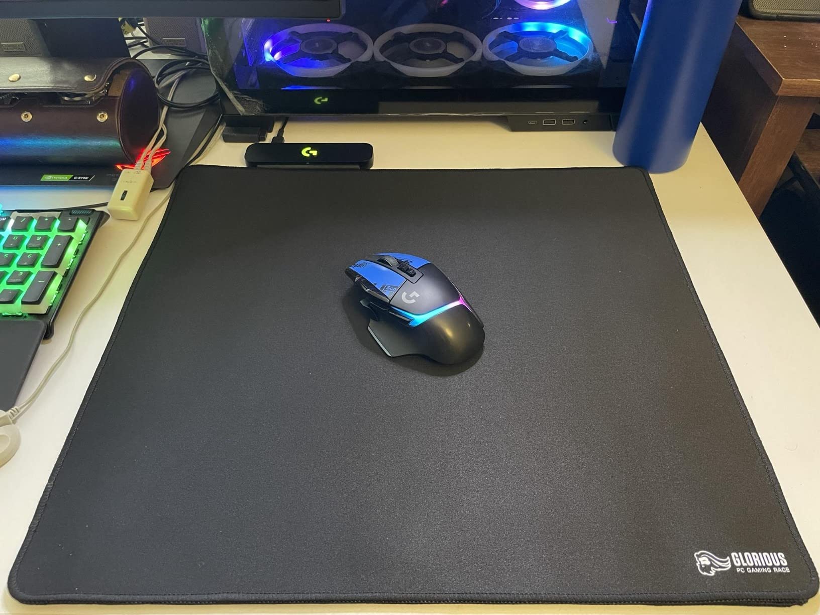 Logitech G502 X Plus Wireless Gaming Mouse: Optical Switches, LIGHTSYNC RGB, 13 Buttons, Infinite Scroll Toggle, <130 hr Battery Life, USB-C, PowerPlay Wireless Charging Capable, for PC/MacOS - Black customer photo 1