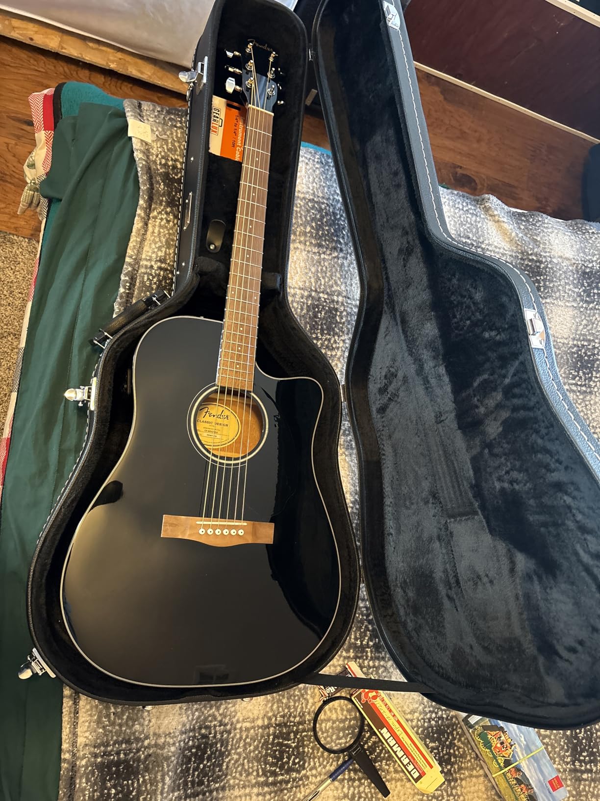 Fender CD-60SCE Solid Top Dreadnought Acoustic-Electric Guitar - All Mahogany customer photo 2