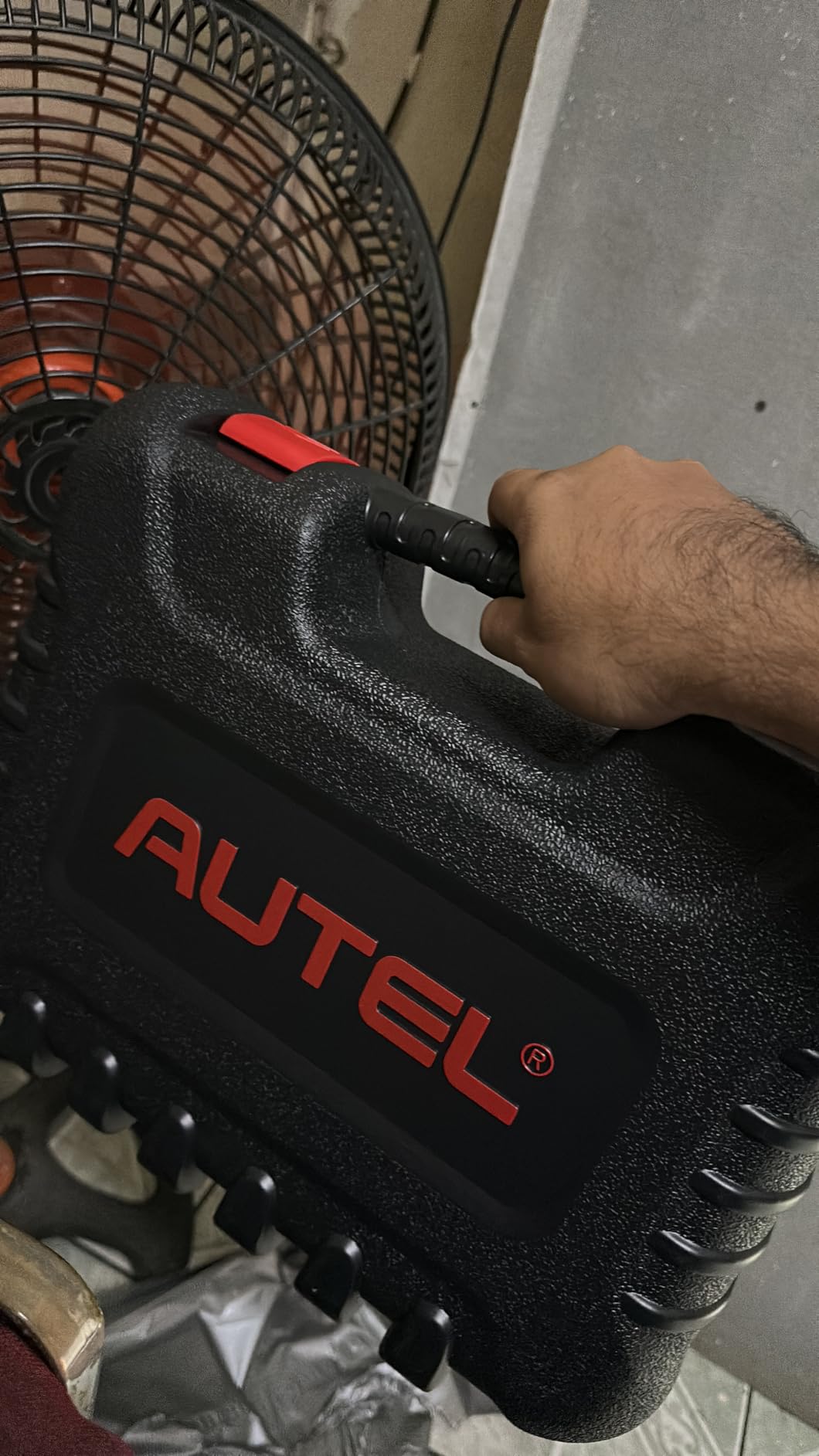 Autel Scanner MaxiCOM MK900BT, 2026 MK900-BT V2.0 Bidirectional Diagnostic Tool, 8in Up of MK900 MX900 MK808S MK808BT MX808S MK808Z, 3000+ Active Tests, 40+ Service, CAN-FD&DOIP, All System, FCA 11 OS customer photo 2