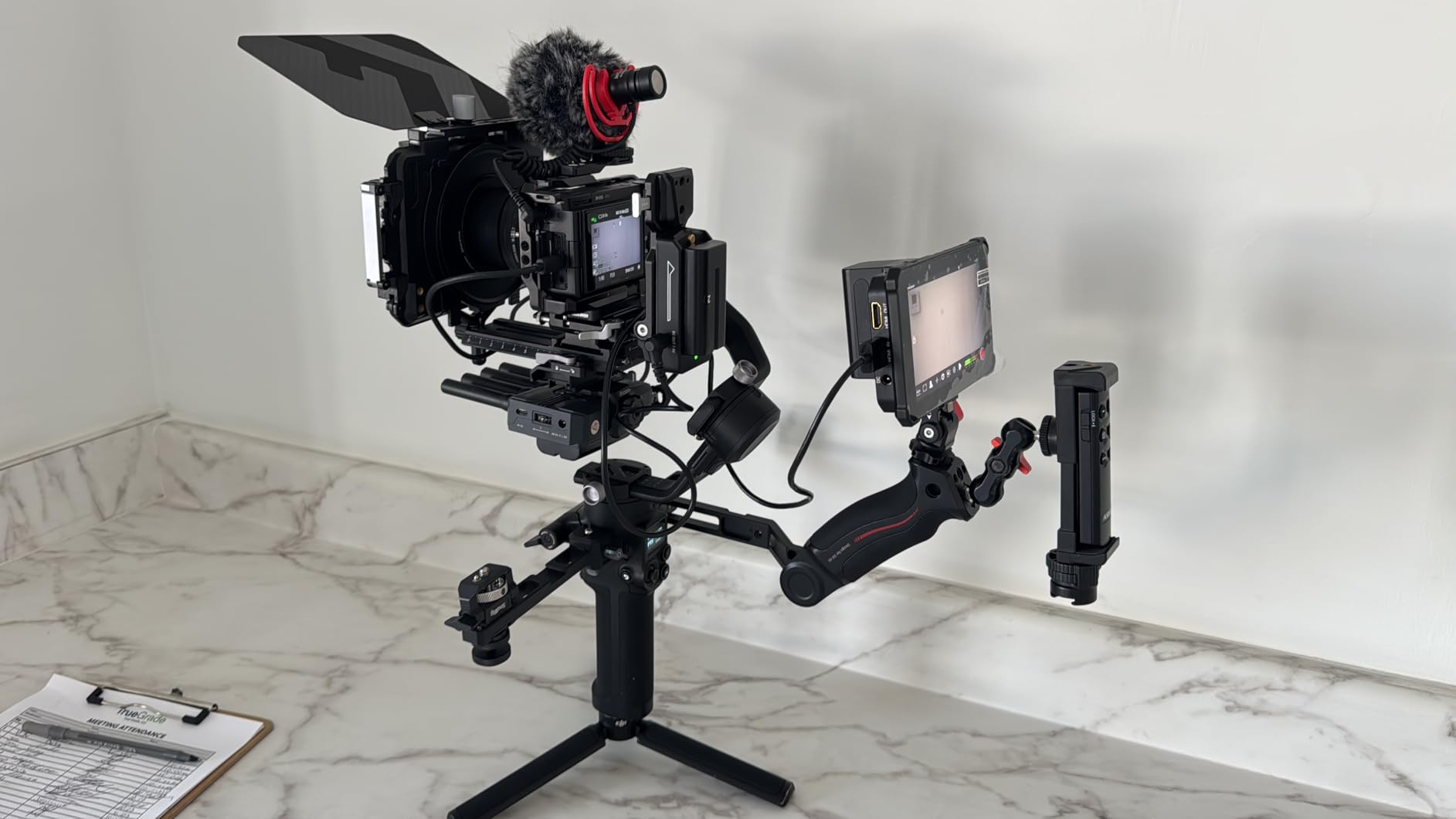 Sony Alpha ZV-E10 APS-C Interchangeable Lens Mirrorless Vlog Camera (Body Only) customer photo 2