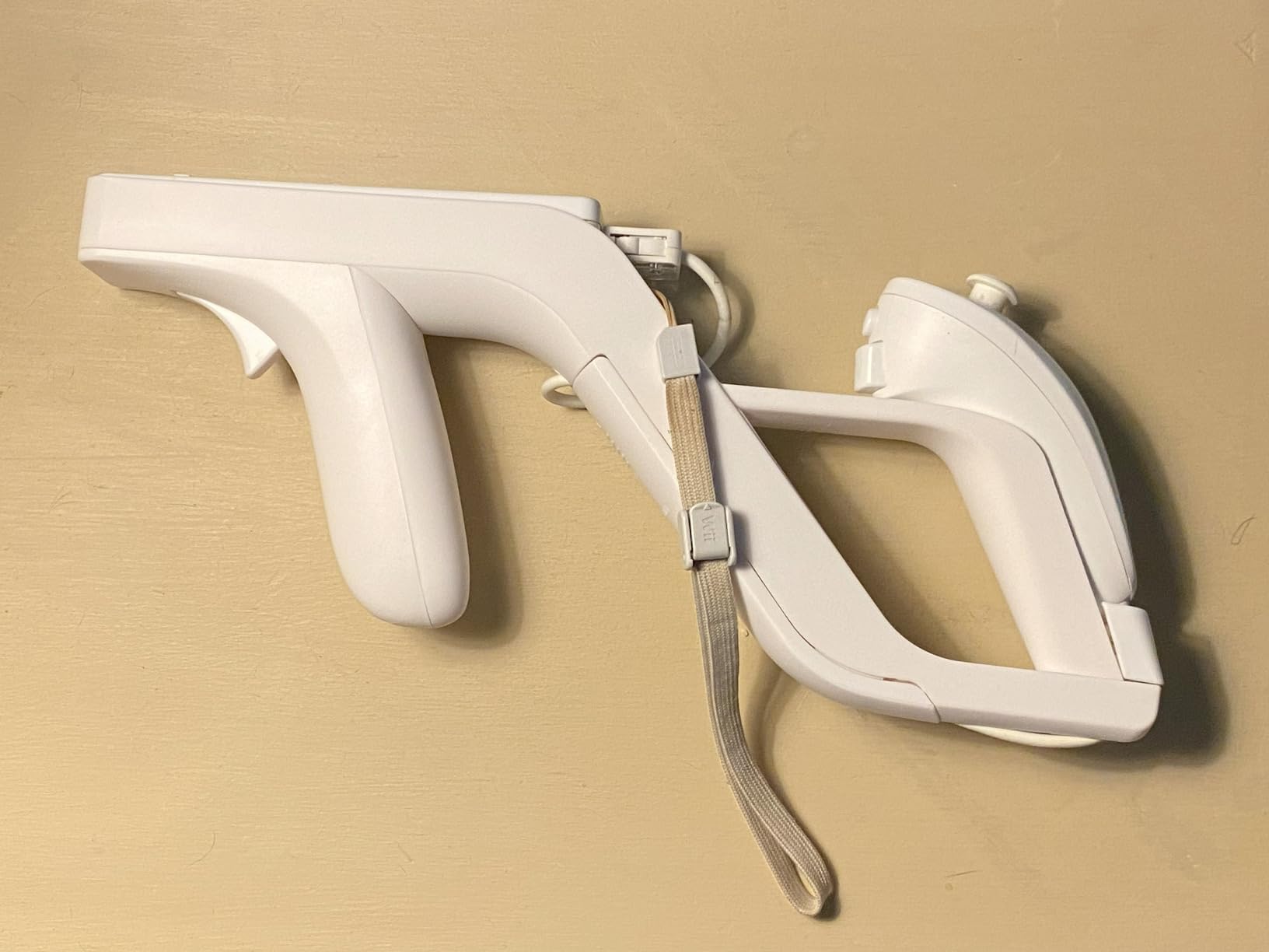 KUJOBUY Zapper Light Gun Attachment Compatible for Nintendo Wii Remote Nunchuk Wireless Links Remote Controller Shoot Games Wii u Zapper Gun Shooting Game Nintendo Hunting Guns for Wii Gamepad customer photo 1