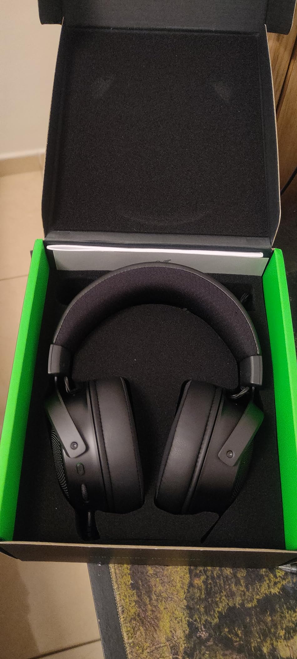 Kraken V3 HyperSense Wired USB Gaming Headset with Haptic Technology, Triforce Titanium 50mm Drivers, THX Spatial Audio, Hybrid Memory Foam Cushions customer photo 2