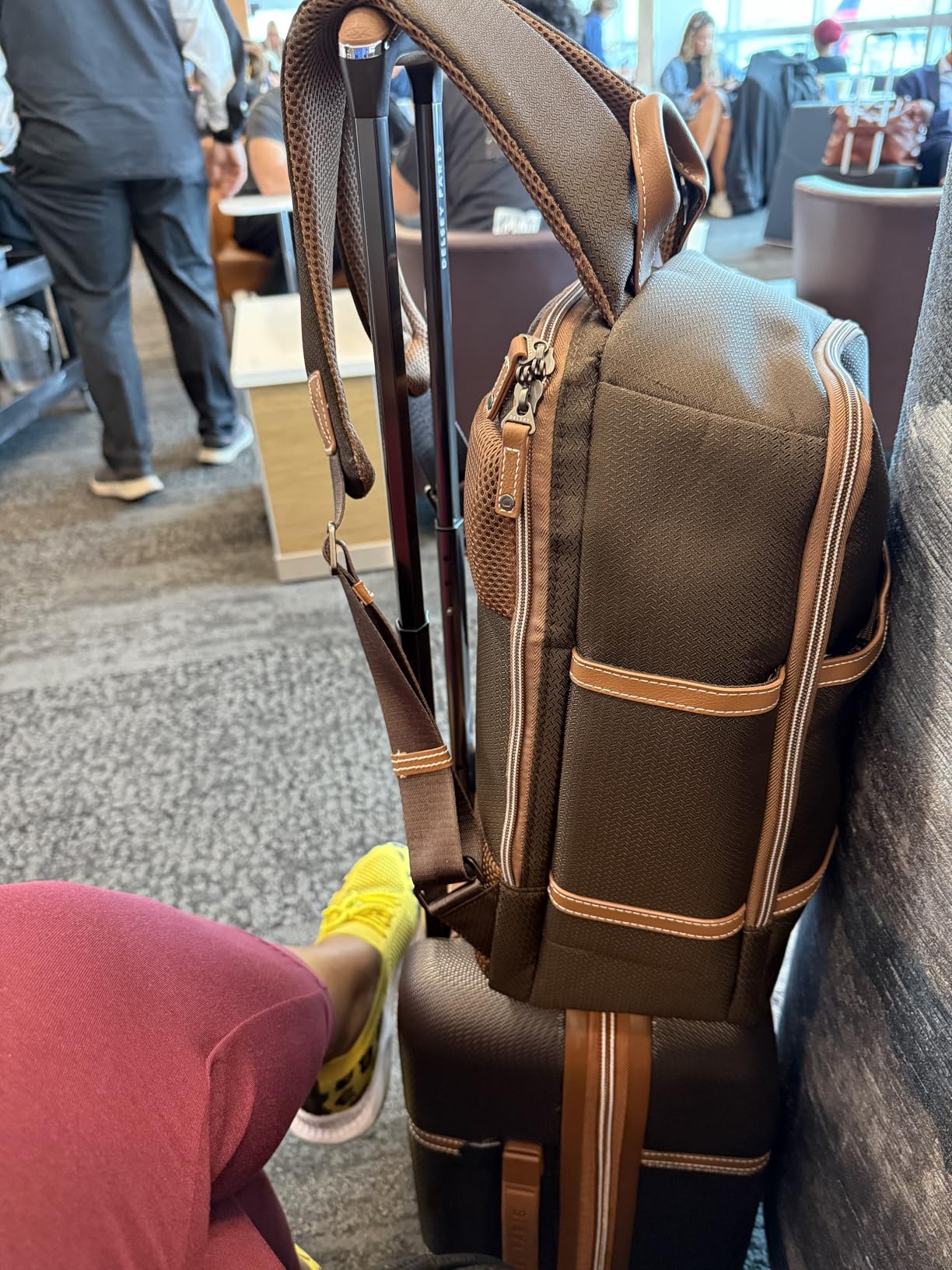 DELSEY Paris Chatelet Air 2.0 - Hardside Checked Luggage 28 Inch Large - TSA Lock - 360 Spinner Wheels- Polycarbonate Travel Suitcase - 10-Year Warranty, Chocolate Brown customer photo 2