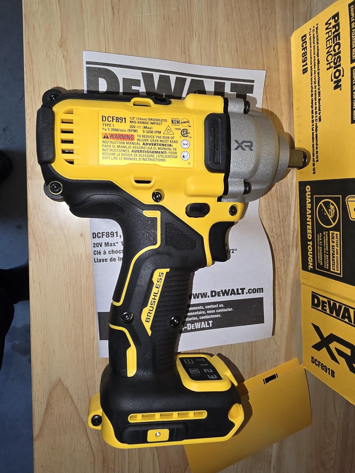 DEWALT 20V MAX Cordless Impact Wrench, 1/2' Hog Ring, Includes LED Work Light and Belt Clip, Bare Tool Only (DCF891B) customer photo 1