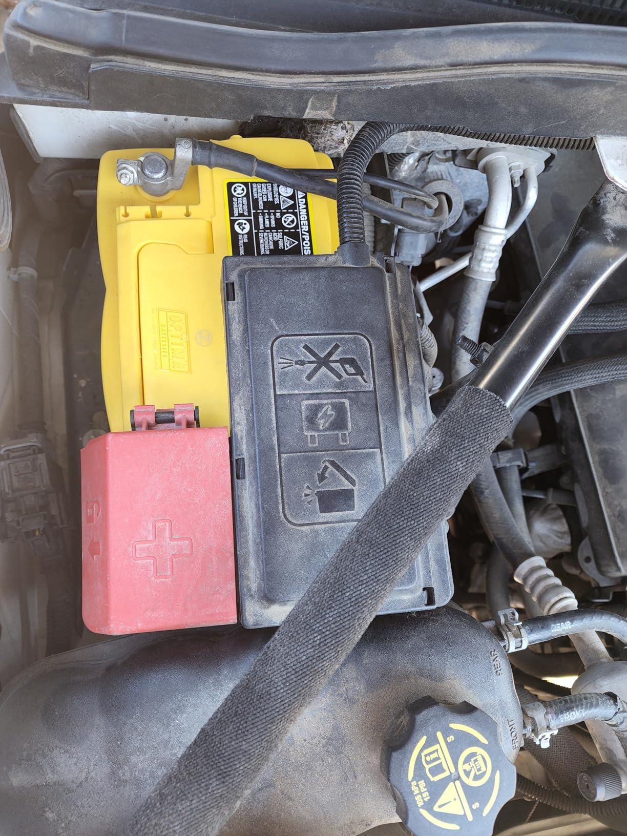 OPTIMA Batteries High Performance DH7 YELLOWTOP Dual Purpose Sealed AGM Car, Truck and SUV Battery, 880 CCA, Maintenance Free, Versatile Mounting, BCI Group Size 94R customer photo 2