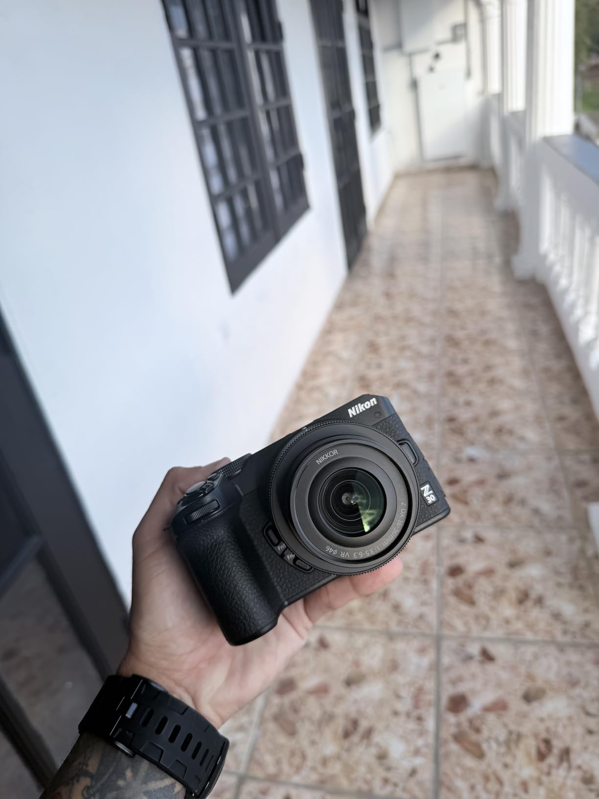Z 30 with Wide-Angle Zoom Lens | Our most compact, lightweight mirrorless stills/video camera with 16-50mm zoom lens | Nikon USA Model customer photo 1