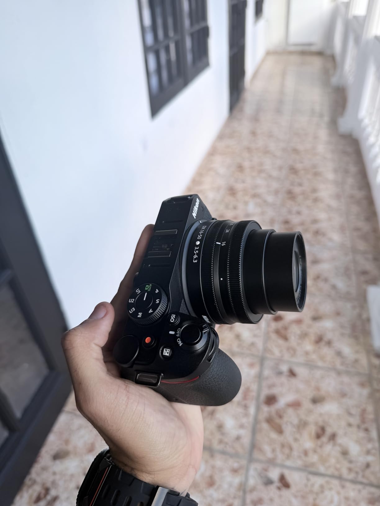 Z 30 with Wide-Angle Zoom Lens | Our most compact, lightweight mirrorless stills/video camera with 16-50mm zoom lens | Nikon USA Model customer photo 2