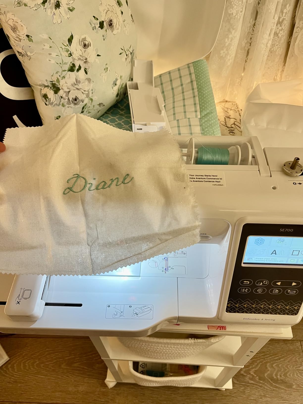 Brother SE700 Sewing and Embroidery Machine, Wireless LAN Connected, 135 Built-in Designs, 103 Built-in Stitches, 4 x 4 Hoop Area, 3.7 Touchscreen Display customer photo 1