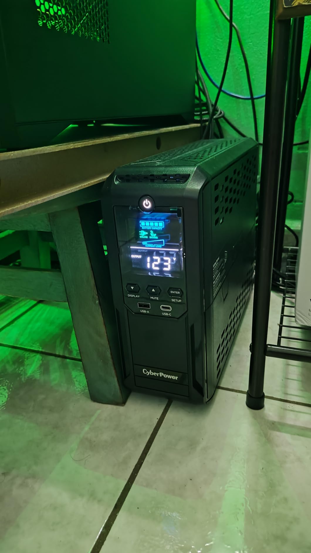 CyberPower CP1500AVRLCD3 Intelligent LCD UPS Battery Backup and Surge Protector, 1500VA/900W, 12 Outlets, 2 USB Ports, AVR, Mini Tower, UL Certified customer photo 1
