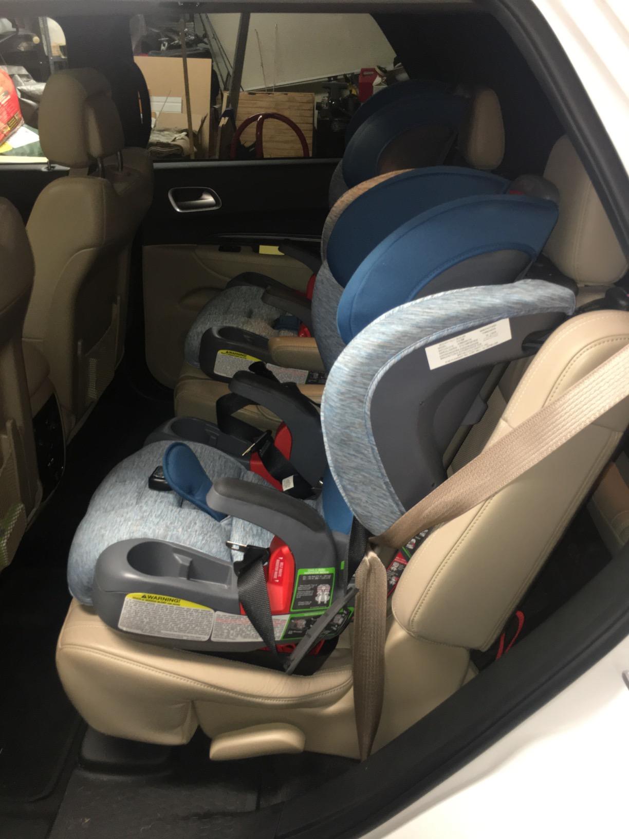 Britax Grow with You ClickTight Harness-2-Booster Car Seat, 2-in-1 High Back Booster, Black Contour customer photo 2