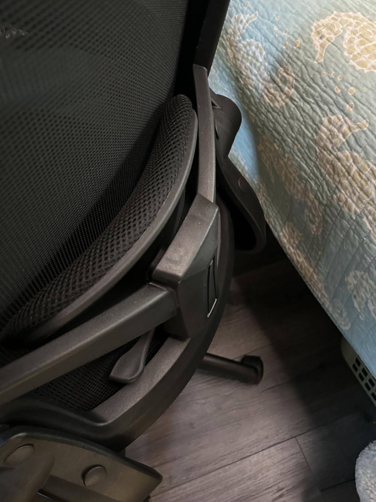 FelixKing Office Chair - Ergonomic Desk Chair Breathable Mesh with Adjustable High Back Lumbar Support customer photo 1