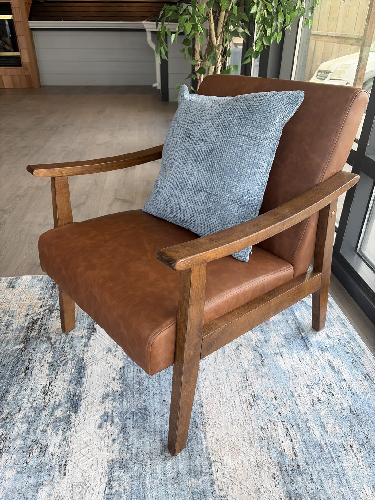Yaheetech PU Leather Accent Chair, Mid-Century Modern Armchair with Solid Wood Legs, Reading Leisure Chair with High Back for Living Room Bedroom Waiting Room, Set of 2, Brown customer photo 2