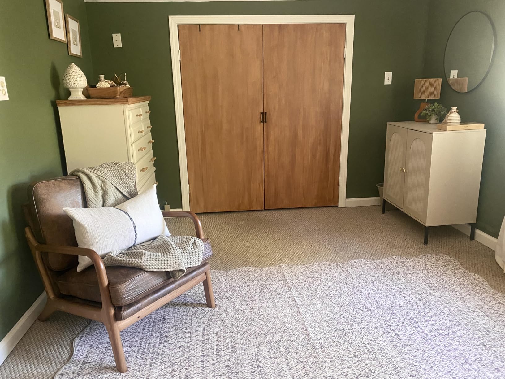 Karl home Accent Chair Mid-Century Modern Chair with Pillow Linen Fabric Upholstered Lounge Arm Chair with Solid Wood Frame & Soft Cushion for Living Room, Bedroom, Balcony, Beige customer photo 2