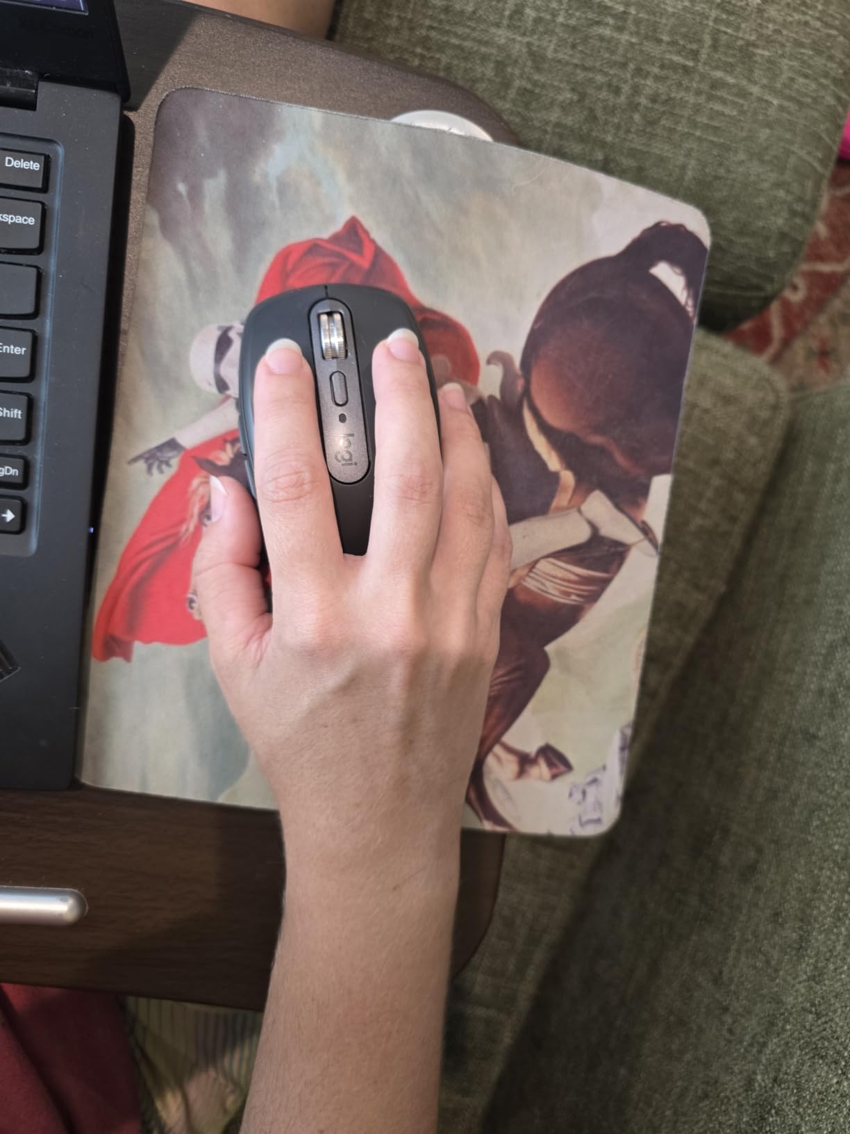 Logitech MX Anywhere 3S Compact Wireless Mouse, Fast Scrolling, 8K DPI Any-Surface Tracking, Quiet Clicks, Programmable Buttons, USB C, Bluetooth, Windows PC, Linux, Chrome, Mac - Graphite customer photo 2