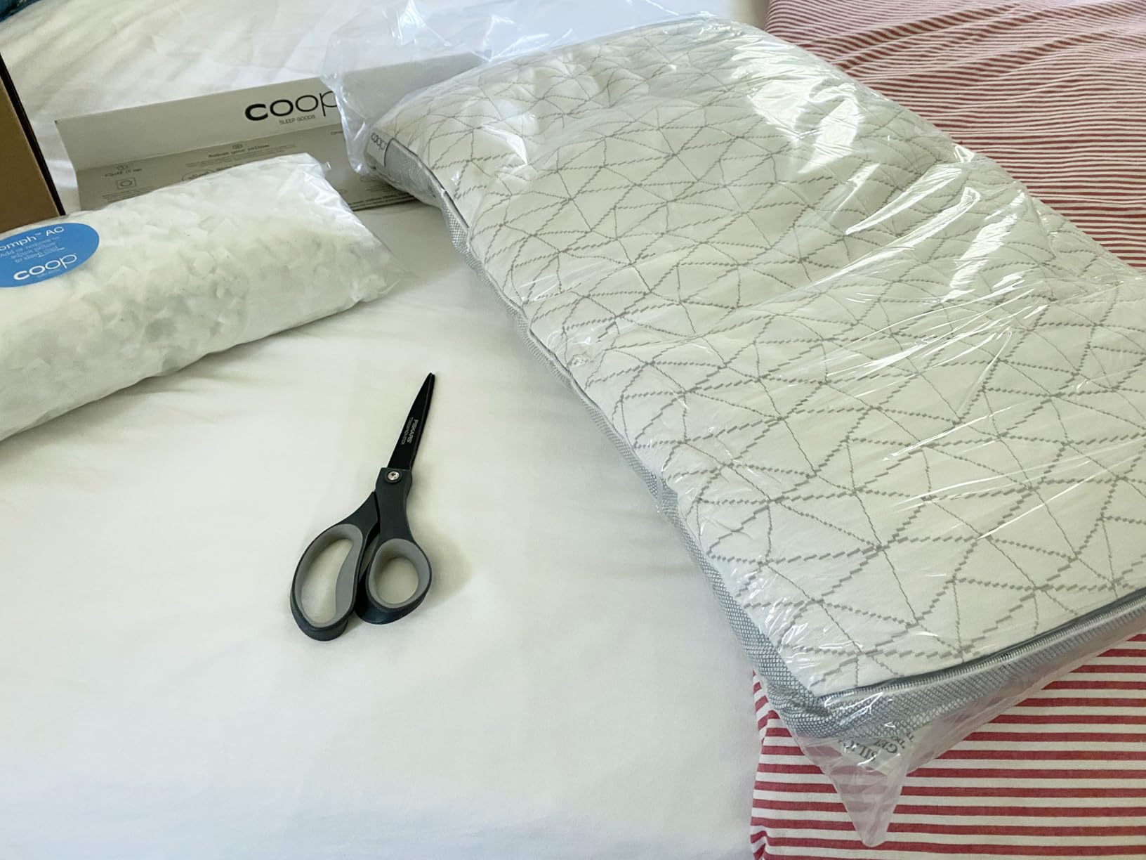 Coop Home Goods Cool+ Crescent Adjustable Pillow, Queen Size Plus Shaped Memory Foam Pillows with Cooling Gel, Neck Support, Back or Side Sleeper Pillow, CertiPUR US/GREENGUARD Gold customer photo 1