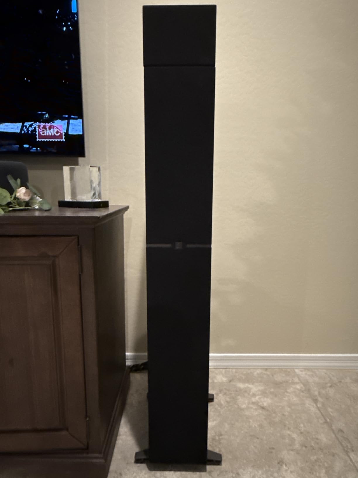 Definitive Technology Dymension DM70 Floorstanding Speaker customer photo 1