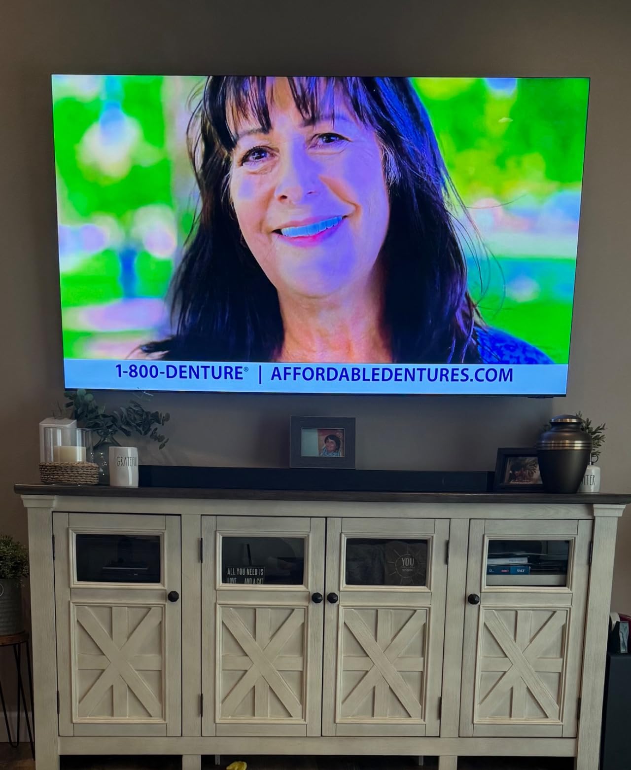 SAMSUNG 85-Inch Class Neo QLED 8K QN900C Series Mini LED Quantum HDR Smart TV with Infinity Screen, Dolby Atmos, Object Tracking Sound Pro, Alexa Built-in (QN85QN900C, 2023 Model) customer photo 1