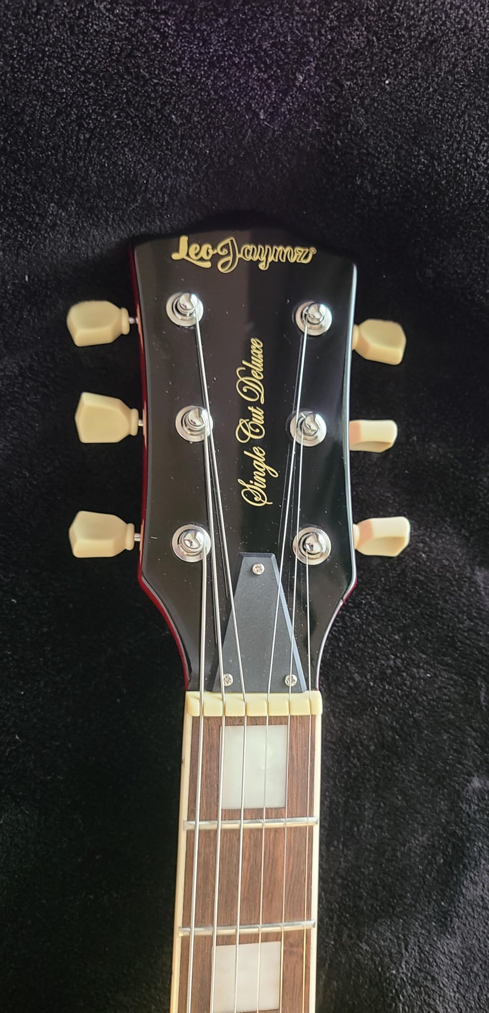 SC Series Les Paul Style Electric Guitar, Mahogany Body, Cherry Sunburst customer photo 2