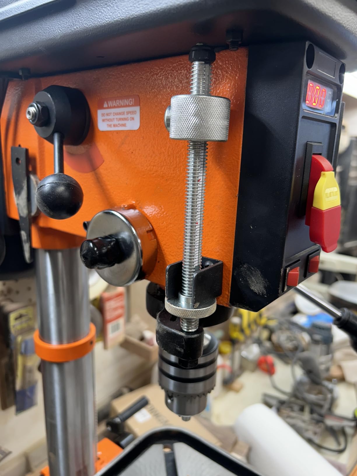 VEVOR 12 in Benchtop Drill Press, 5 Amp 120V, Variable Speed Cast Iron Bench Drill Press, 12 in Swing Distance 0-45 Tiltling Worktable with Laser Work Light, Tabletop Drilling Machine for Wood Metal customer photo 1