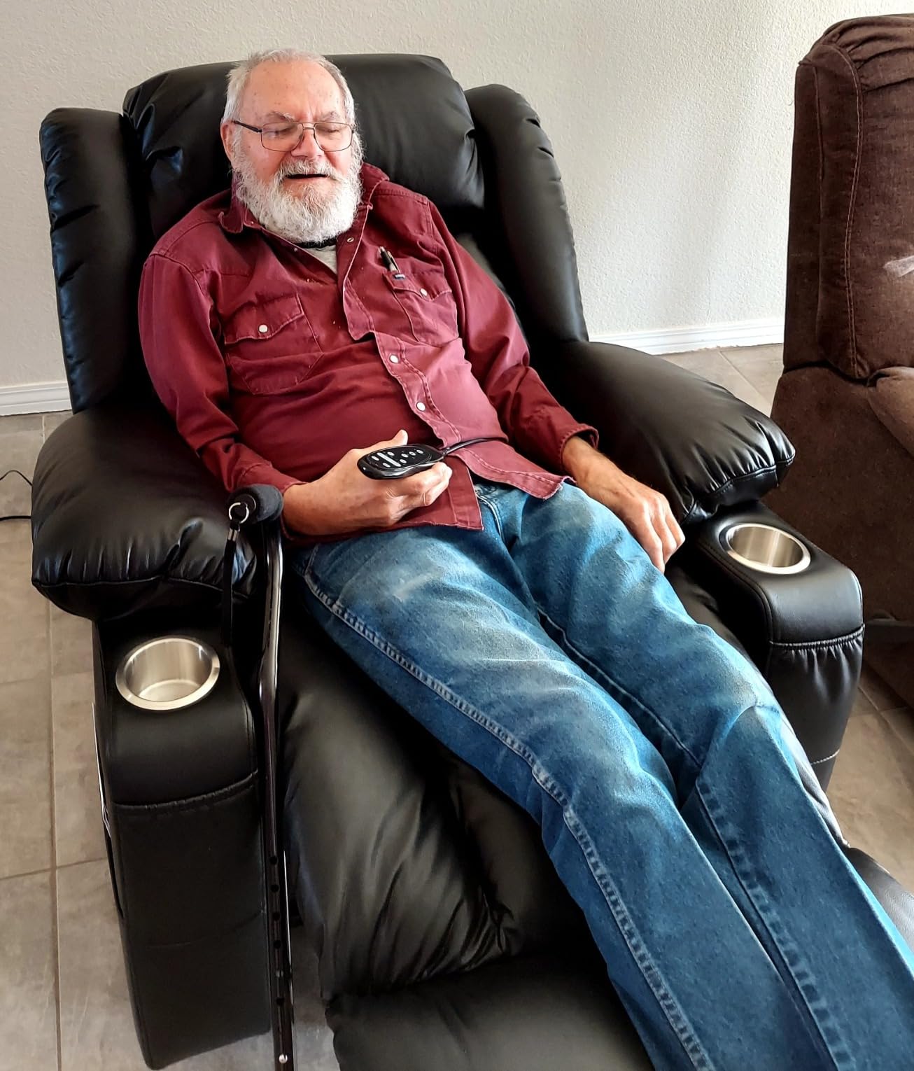 Outspurge Power Lift Recliner Leather Chair Sofa with Massage and Heat, Lazy Boy Chair with Cup Holders, USB and Type-C Ports customer photo 1
