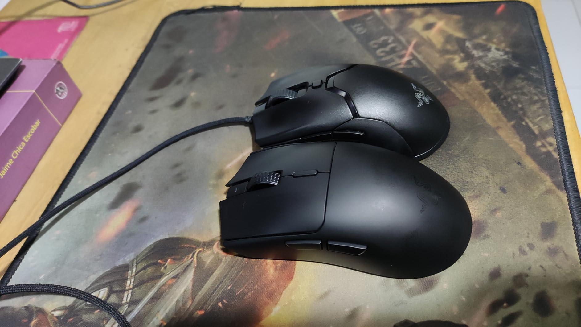 Razer Viper V3 HyperSpeed Wireless Esports Gaming Mouse: 82g Lightweight - Up to 280 Hr Battery - 30K DPI Optical Sensor - Gen-2 Mechanical Switches - 8 Programmable Controls - Classic Black customer photo 2