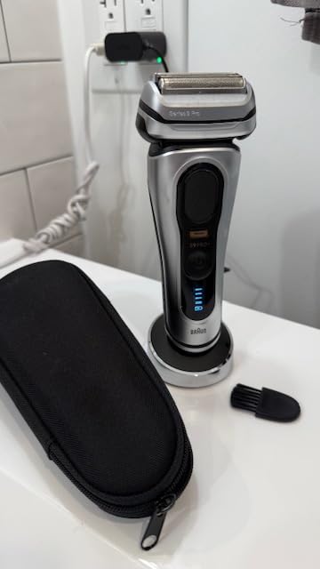 Braun Series 9 PRO+ Electric Razor for Men, 5 Pro Shave Elements & Precision Long Hair Trimmer, 6in1 SmartCare Center, Wet & Dry Electric Shaver for Smooth Skin with 60min Battery Runtime, 9517s customer photo 1
