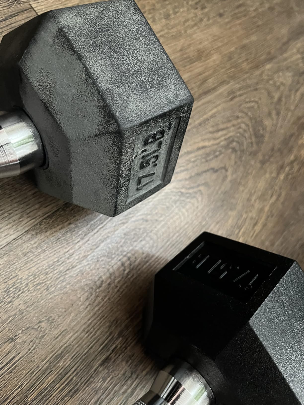 HANDBODE Hex Dumbbell Set, 2.5-65 lb Rubber Encased customer photo 2