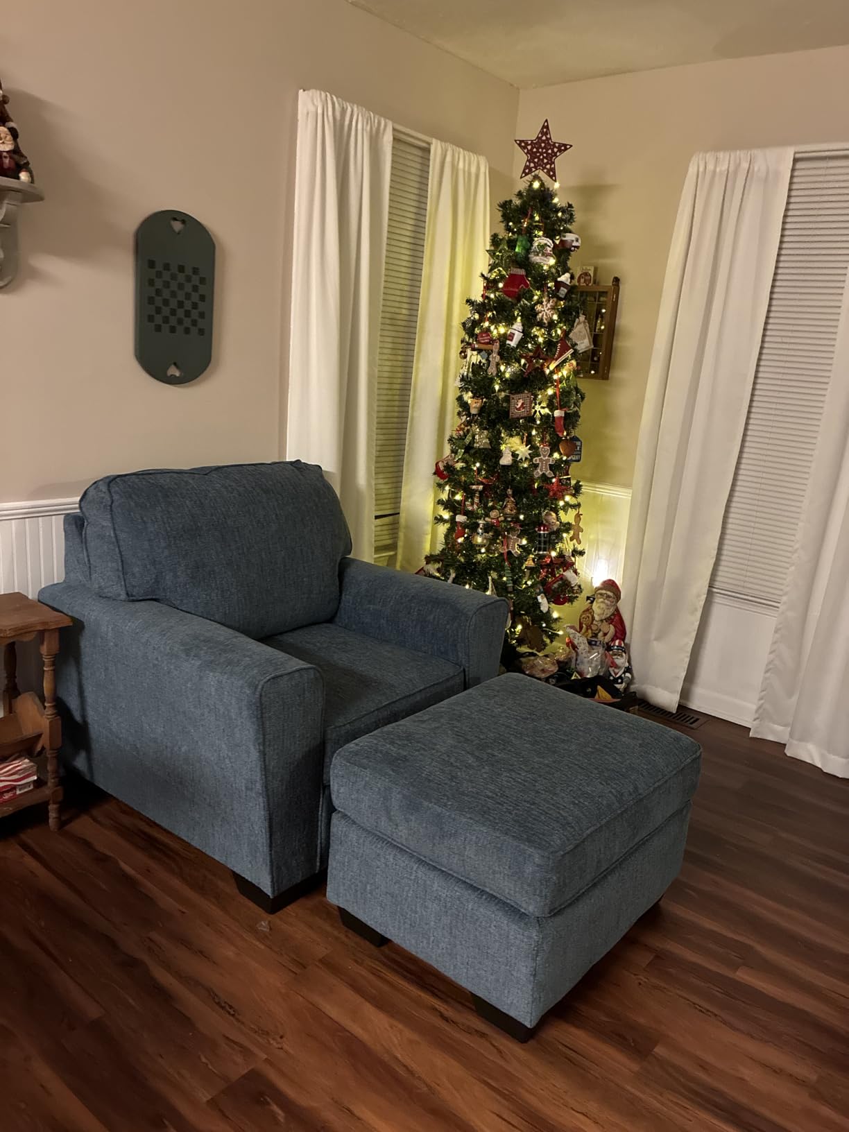Signature Design by Ashley Cashton Modern Upholstered Chair, Blue customer photo 2
