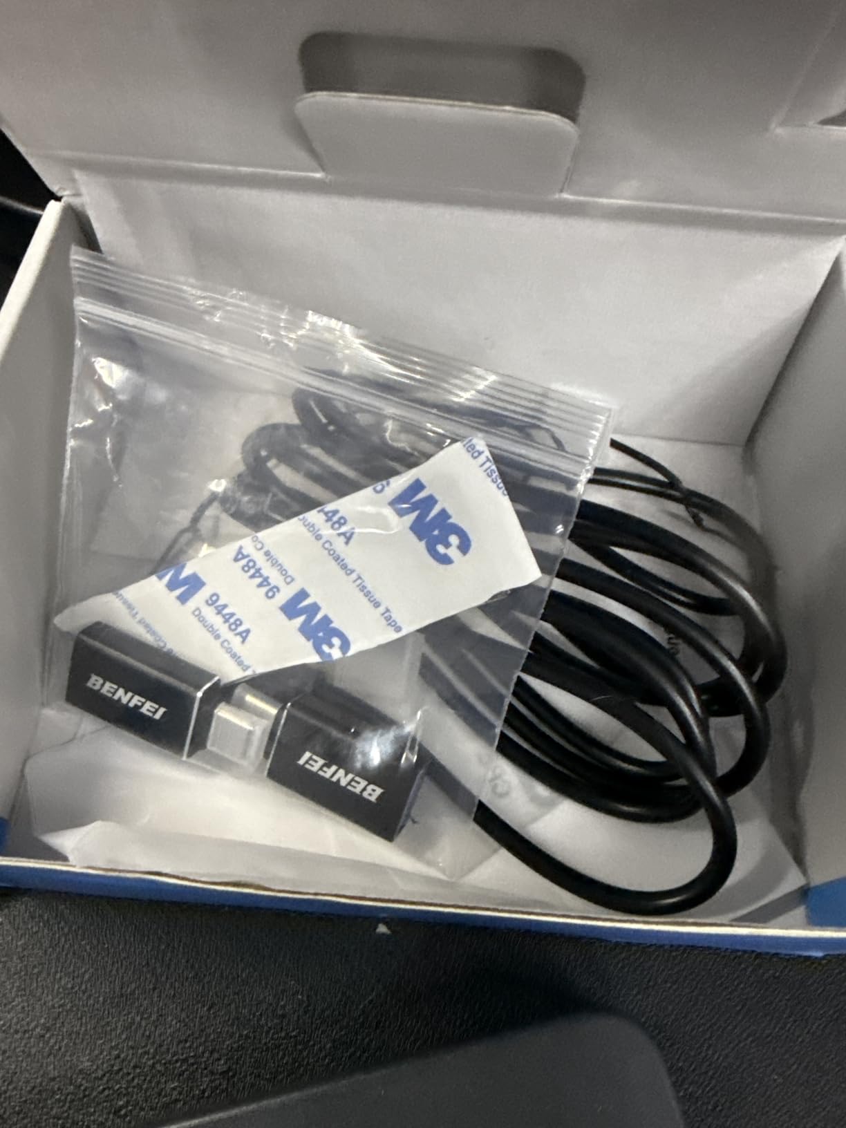BENFEI USB 3.0 Switch, USB Switch 2 Computers Share 4 USB for PC, Mouse, Keyboard, Printer, Scanner, USB KVM Switch Selector Compatible with Windows, Mac, Linux customer photo 2