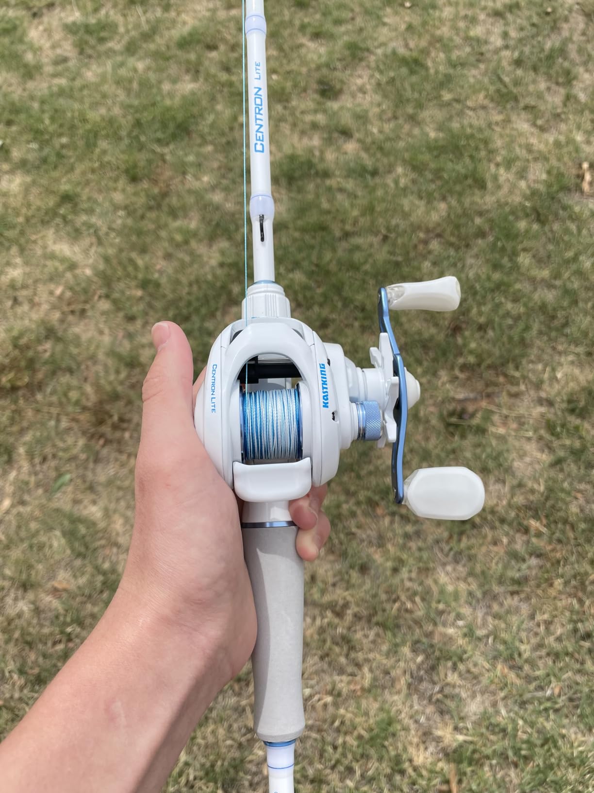 KastKing Centron Lite Fishing Rod and Reel Combo, IM6 Graphite 2Pc Blanks, Stainless Steel Guides with Ceramic Rings, Contoured EVA Handles & Fighting Butt, Split or Full Rear Handle Design customer photo 1