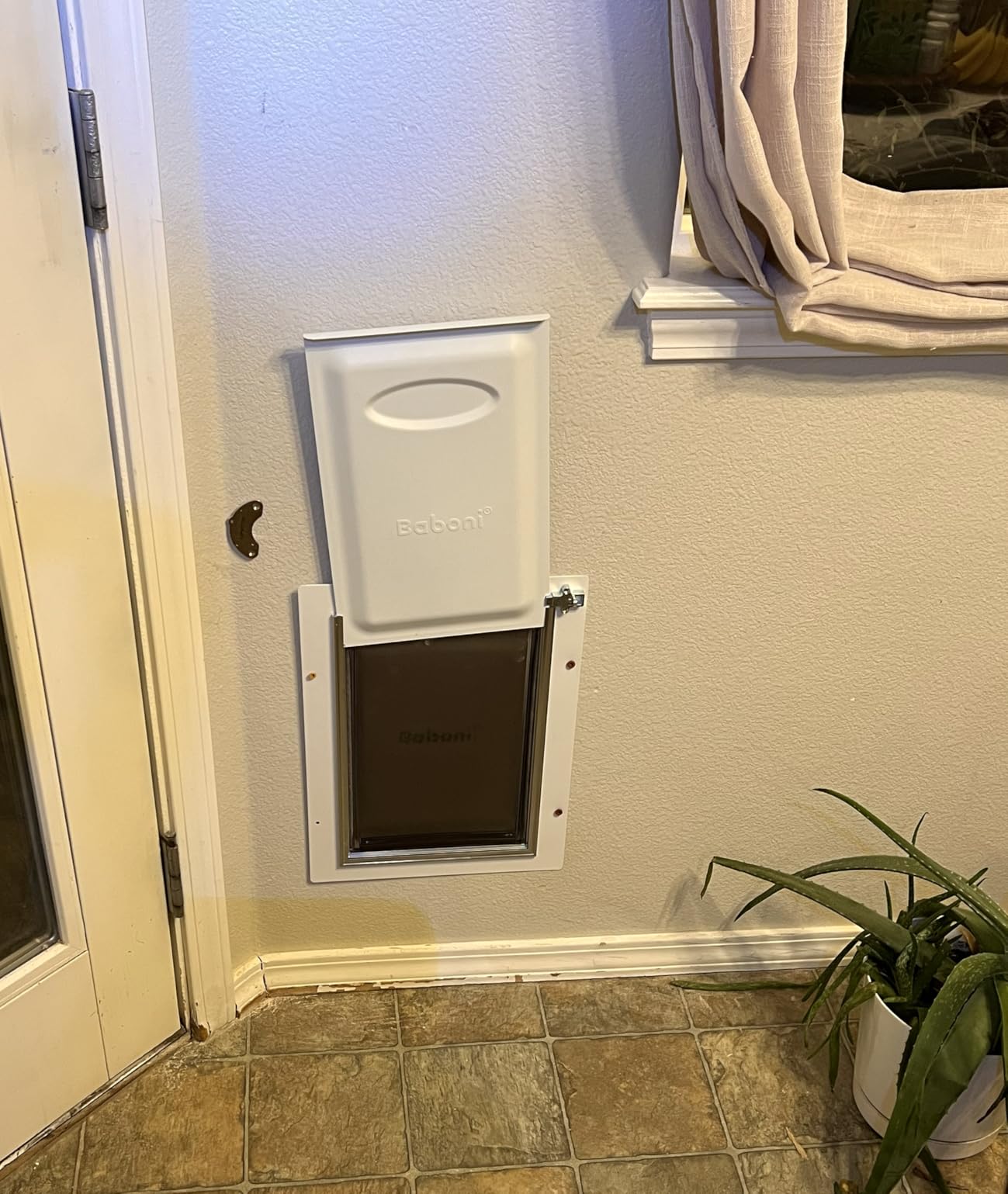 Baboni Pet Door for Wall, 3-Flap, Steel Frame and Telescoping Tunnel, Aluminum Lock, Double Flap - Pets Up to 100 Lb customer photo 1