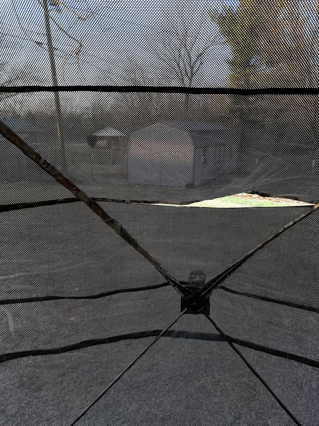 FUNHORUN Hunting Blind with Floor Mat, 360 Degree See Through Ground Blind with Carrying Bag, 2/3/4 Person Pop Up Camouflage Tent Portable Concealed Shelter customer photo 1