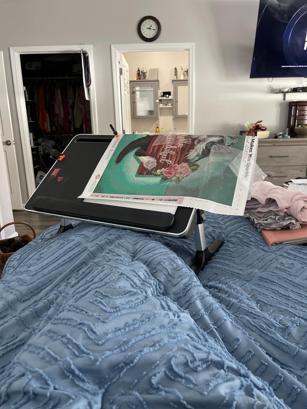 FoldWise 2-in-1 Lap & Bed Desk with Soft Cushions - Adjustable Height & Angle, Foldable Laptop Stand for Bed & Couch - Wrist Rest, iPad Holder, Stopper & Non-Slip Leather - Bed Table for Adults & Kids customer photo 2