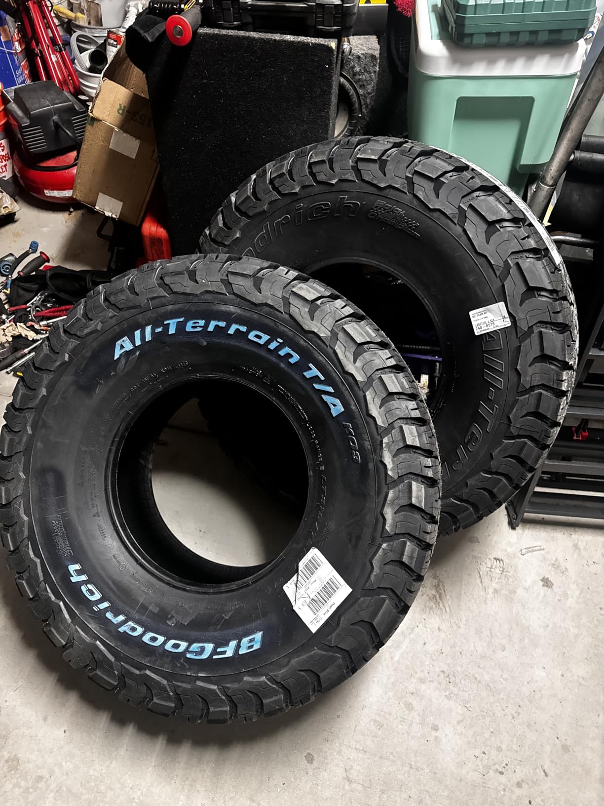 BFGoodrich All-Terrain T/A KO3 Light Truck Tire, LT265/75R16/E 123/120S customer photo 1