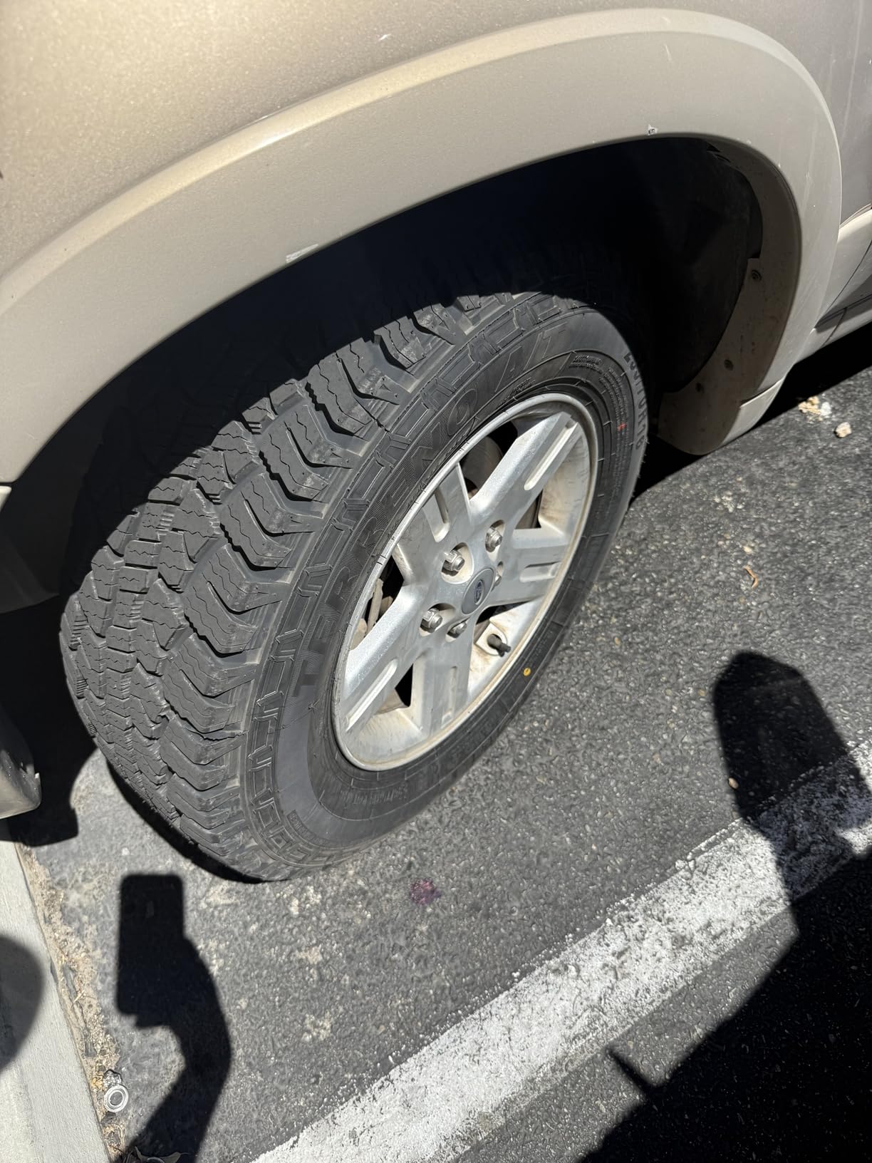Finalist Terreno A/T 275/60R20 Set of 4 SUV All-Season Tires customer photo 1