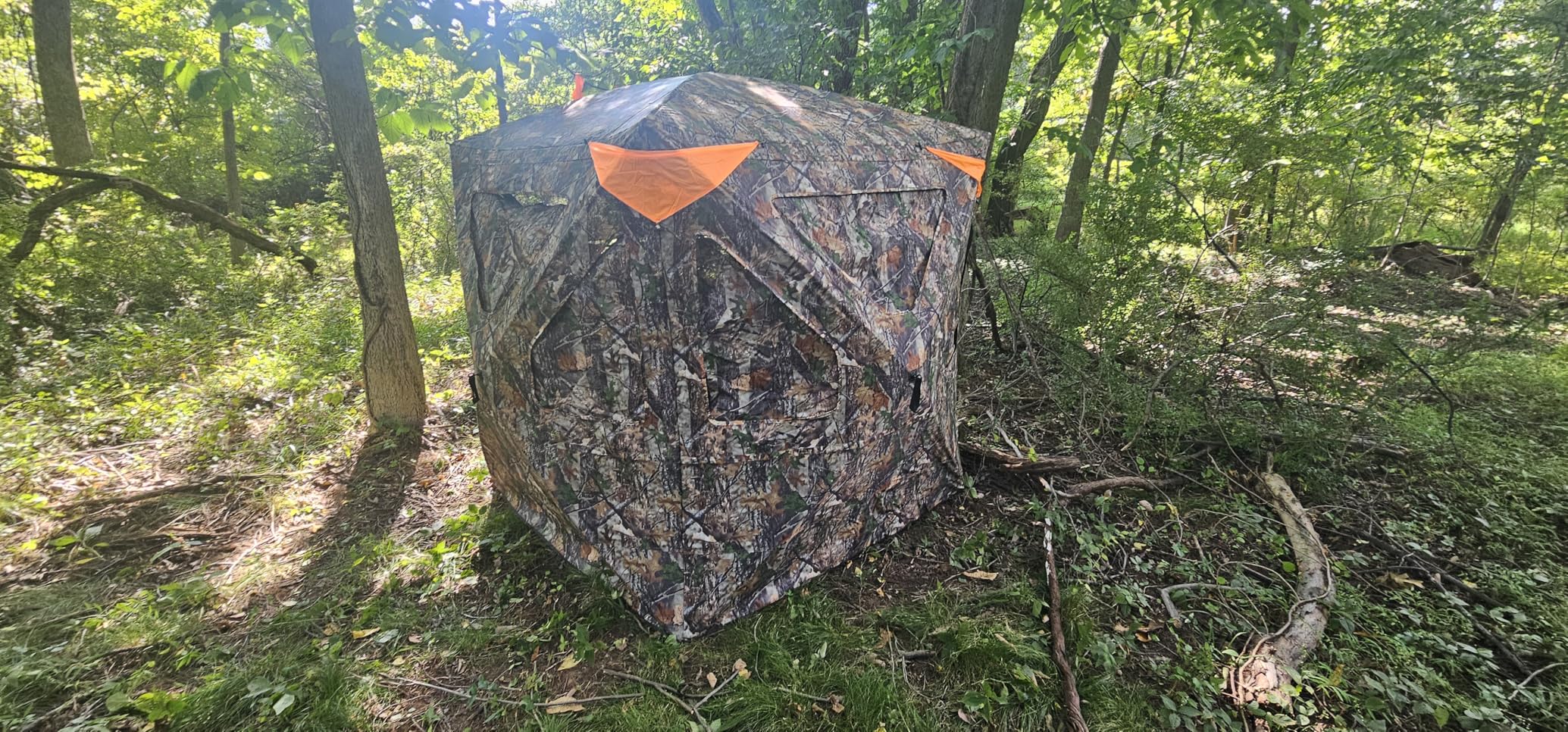 TIDEWE Hunting Blind 360 Degree See Through with Large Open Door, Pop Up Ground Blind with Removable Curtain and Carrying Bag, Portable Resilient Tent (Forest Fade Camo) customer photo 1