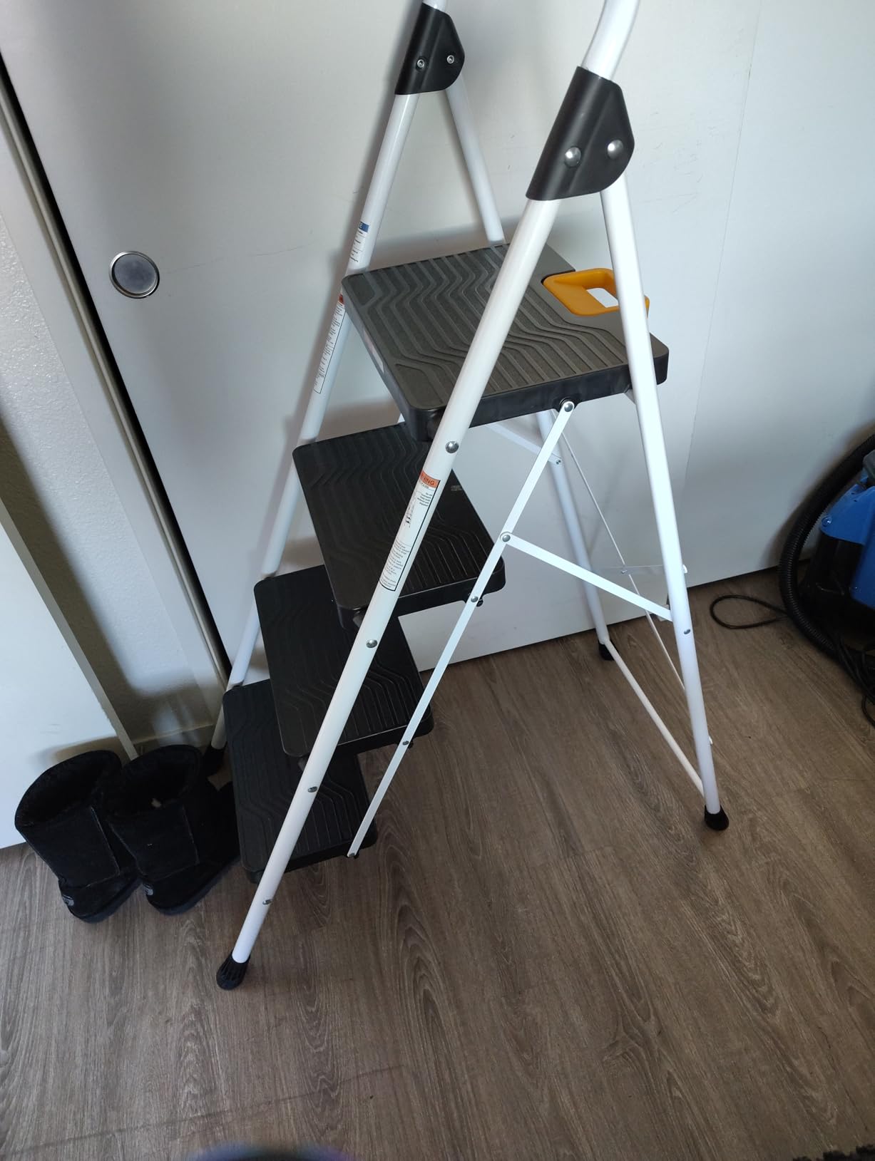 KINGRACK 4 Step Folding Ladder, 800lbs Capacity Step Stool with Safety Lock, Non-Skid Wide Pedals, and Handrail, Lightweight, Household Ladder for Home, Kitchen, Pantry, Closets, and Office Use, White customer photo 1