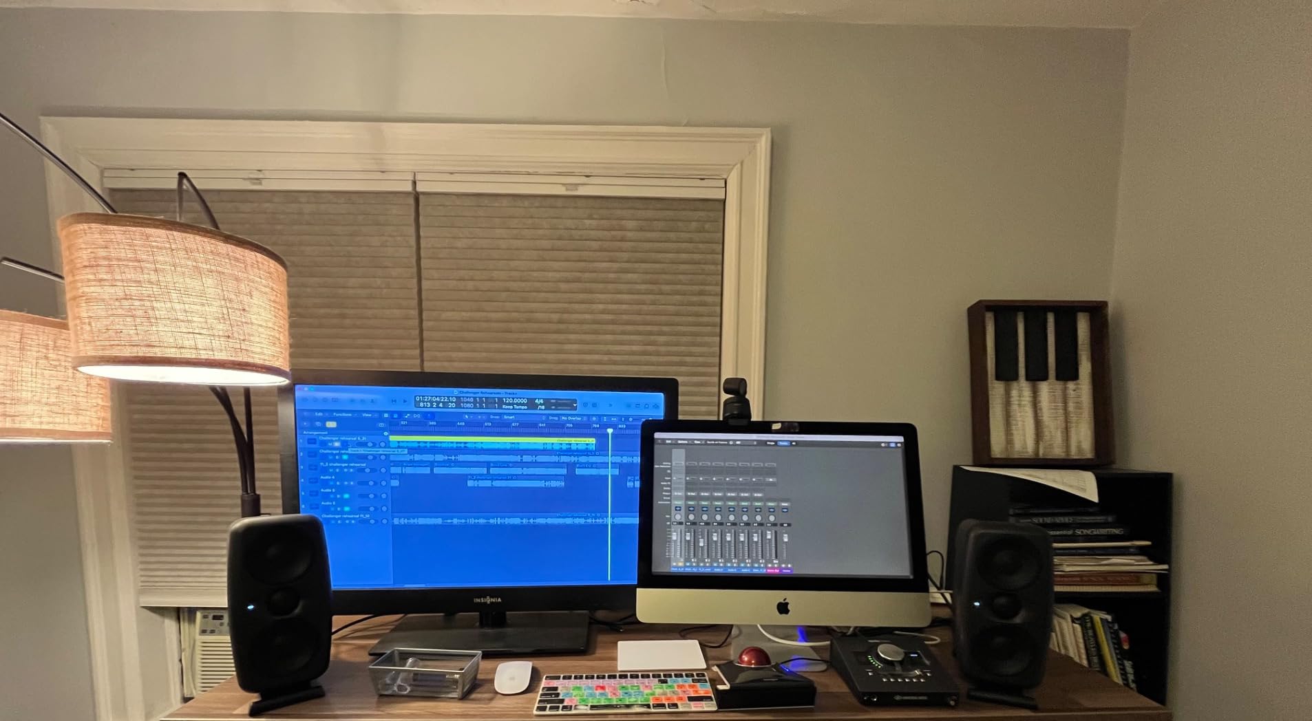 IK Multimedia iLoud MTM MKII (Pair Plus ARC mic) Compact Studio Monitor with Built-in ARC Room Correction, Speaker Emulation, 200W Power customer photo 1