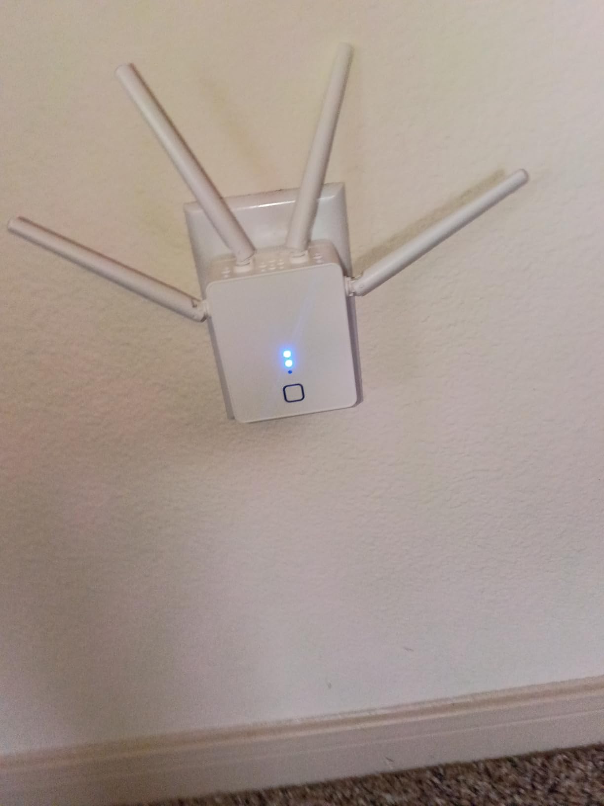 WiFi Extender, 2026 Fastest WiFi Booster 1200Mbps Dual Band (5GHz/2.4GHz) WiFi Extenders Signal Booster for Home, WiFi Repeater with Ethernet Port Covers up to 15999sq.ft and 105+ Devices customer photo 1