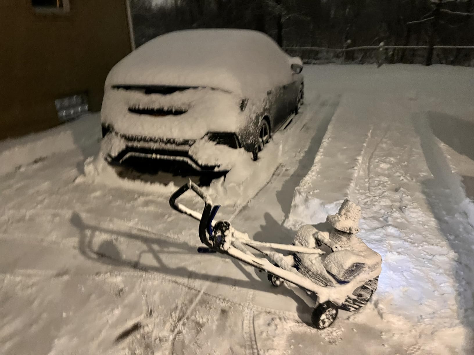 Westinghouse WSnow22 48V Cordless Snow Blower 22 Inch Kit, Steel Auger, LED Lights, 1600W Brushless Motor, 25ft Throwing Distance, Plows 840lbs/min customer photo 2