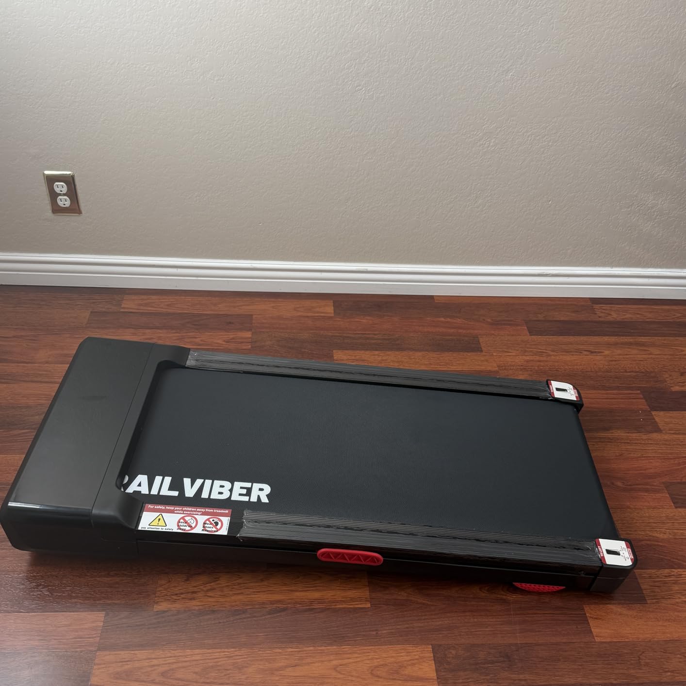 TRAILVIBER Walking Pad Treadmill with 12% 9-Level Auto Incline, 450 lbs Capacity RGB LED Screen, Bluetooth Speaker Under Desk Treadmill, Compact Treadmills for Home Hiking, Black customer photo 1