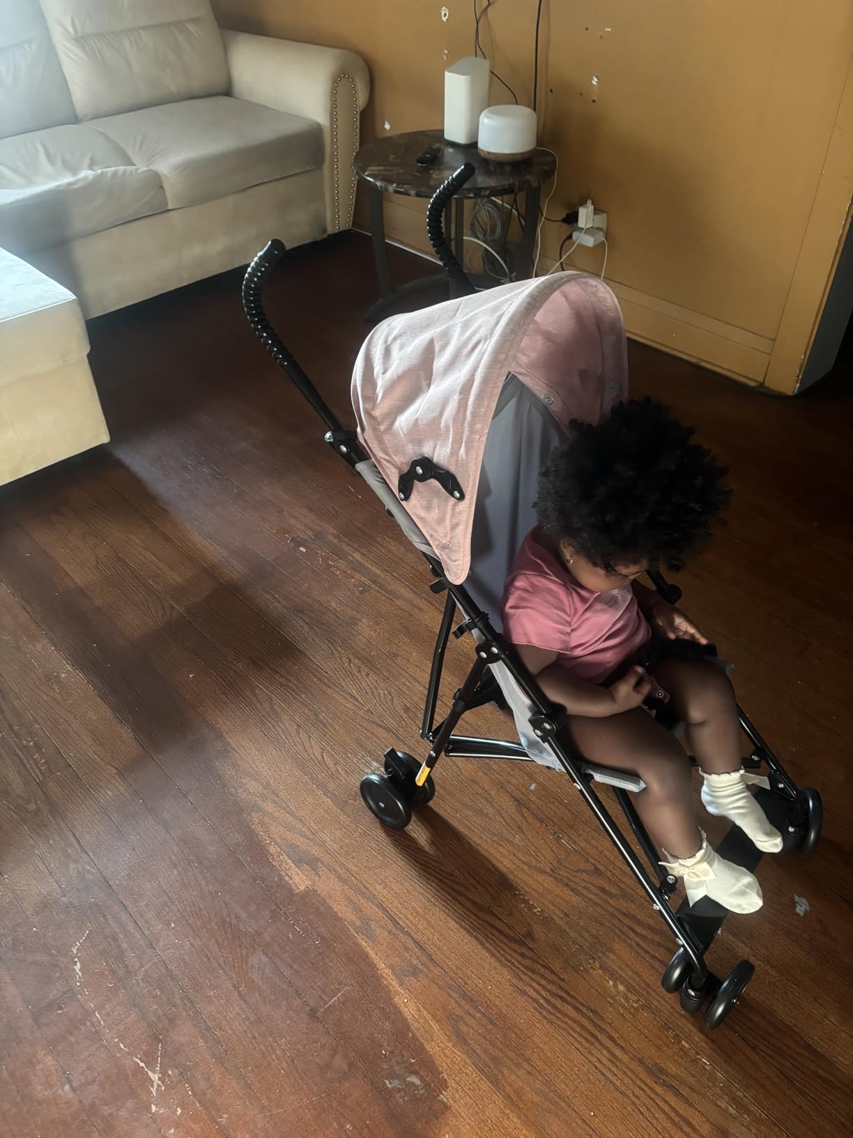 Dream On Me Aero Travel Umbrella Stroller, One-Hand Quick Fold, 3-Point Safety Harness, Dual Brakes, Adjustable Removable Canopy, Lightweight Compact & Space-Saving, for 6 to 36 Months - Black customer photo 1