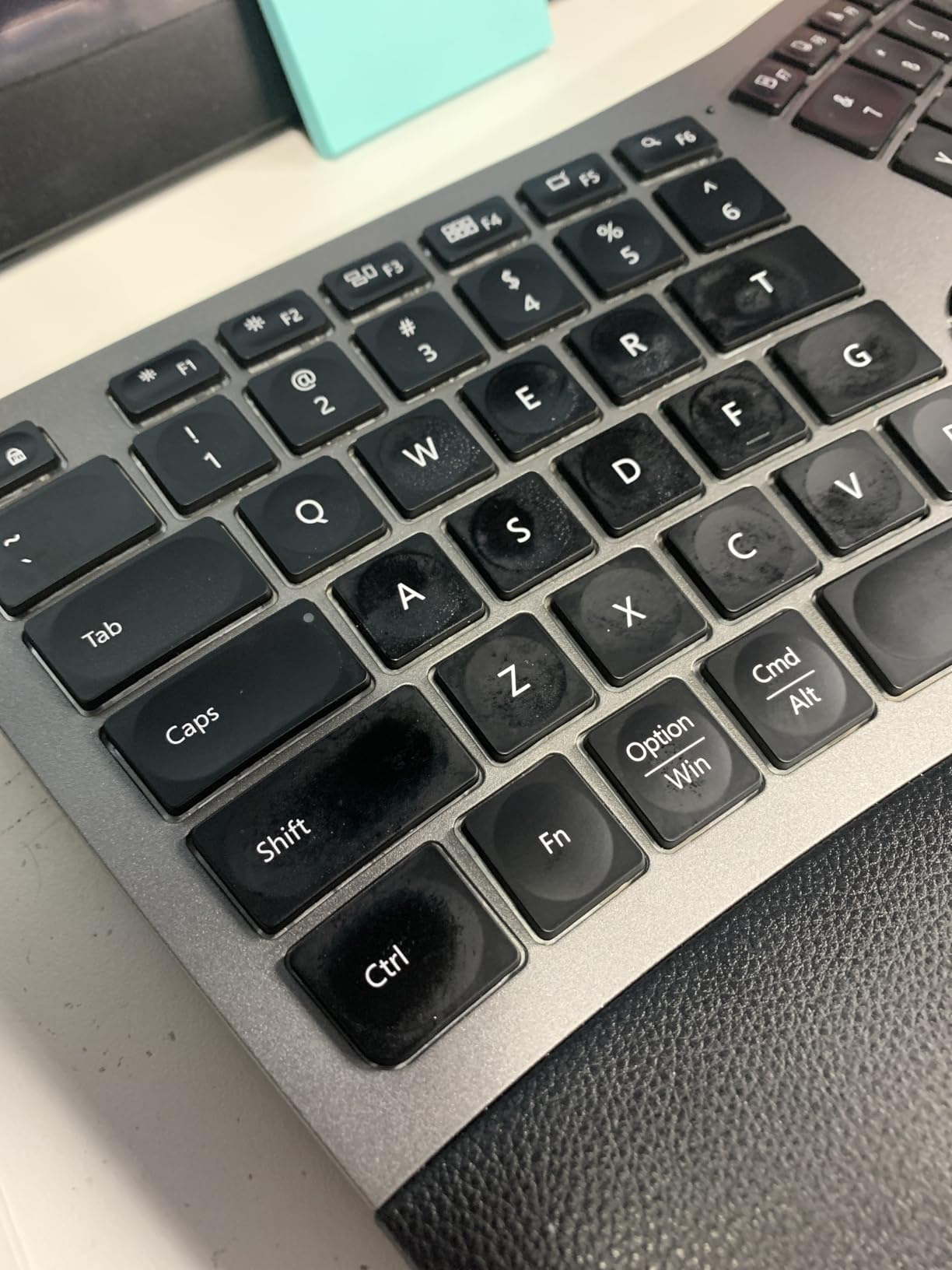 ProtoArc Backlit Bluetooth Ergonomic Keyboard, EK01 Plus Full Size Wireless Split Keyboard with Dual Bluetooth and USB, Cushioned Wrist Rest, Rechargeable, Compatible with Windows/Mac/Android, Blue customer photo 1